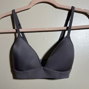 Aerie Gray Full‎ Coverage Wireless Bra | 32C